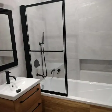 Uniejow Apartament Zewnętrze zdjęcie